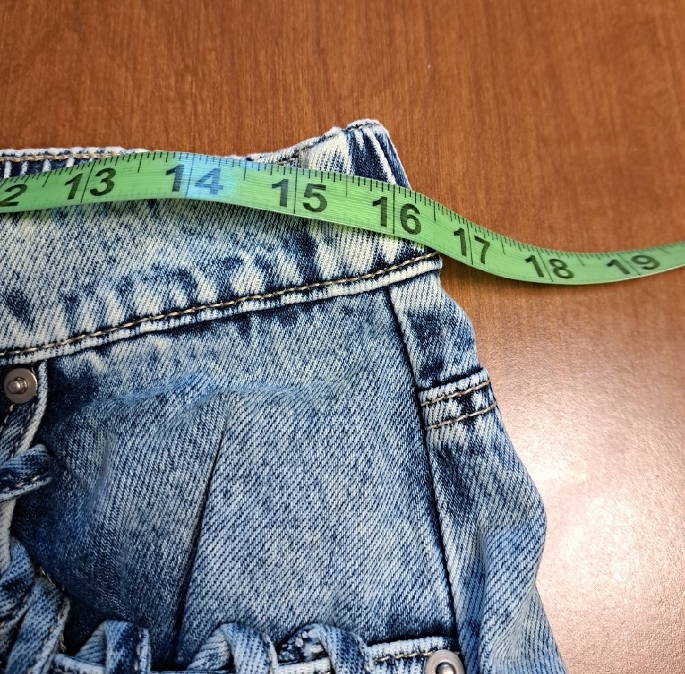 Oh Denim  M Flare Jeans with Pink & Coral Embroidery and Fringe Inseam 27" Nwot - Picture 4 of 4